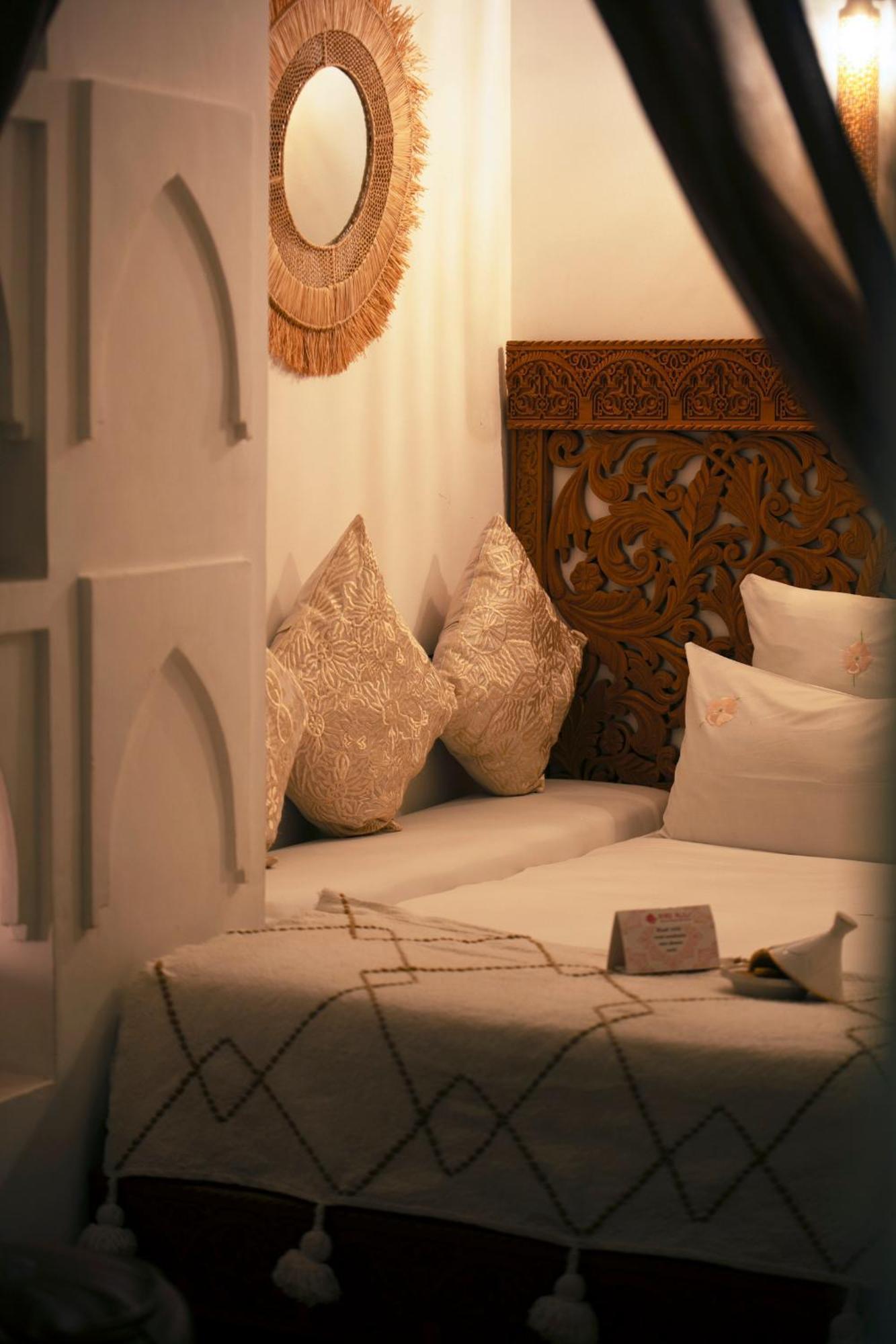 Riad Alili 2*