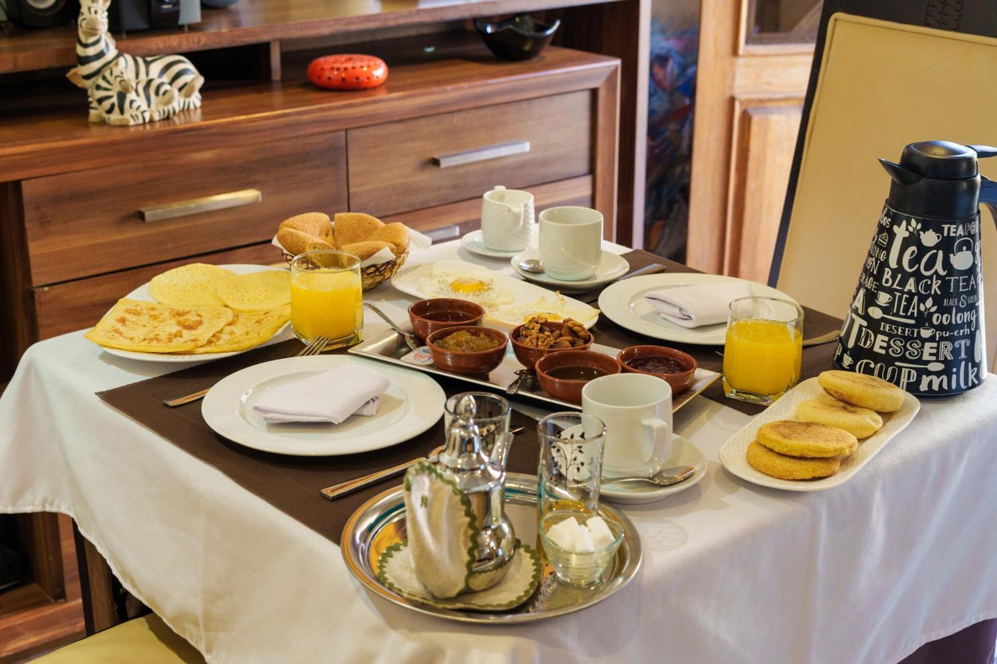 Ushuaia La - Centre Marrakech Bed & Breakfast 3*