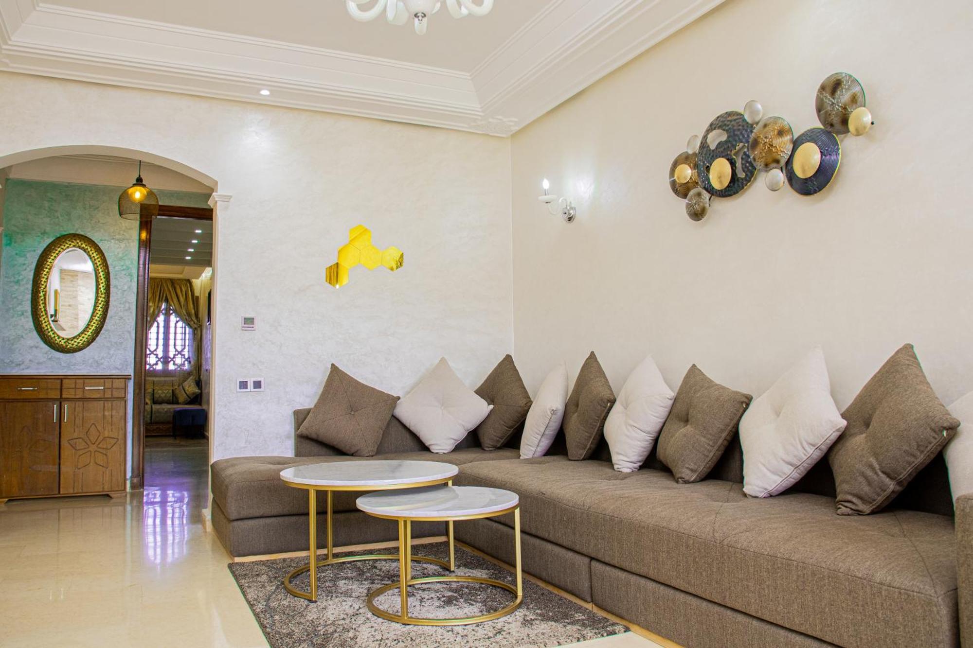 Apartment Tibouda House Deluxe Avec Piscine - Familiale