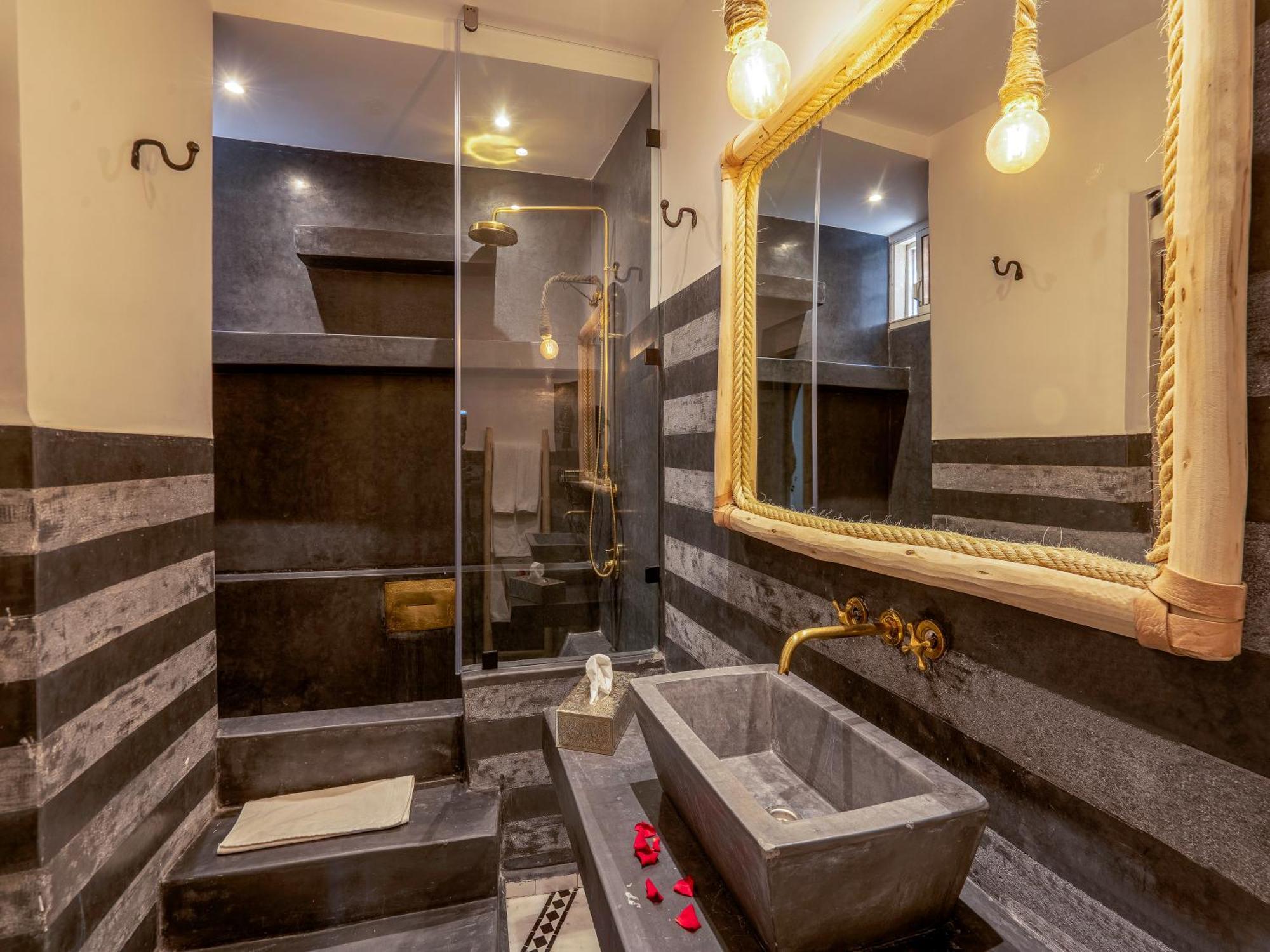 Bed & Breakfast Nelia Marrakech, Collection *