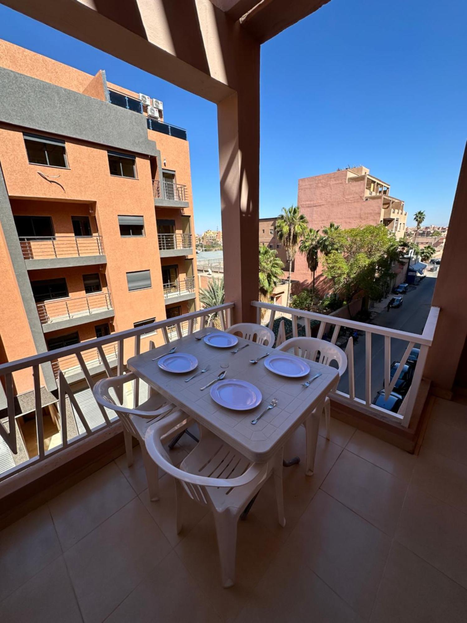 Rita : Vue, Piscine ,confort ! * Marrakesch