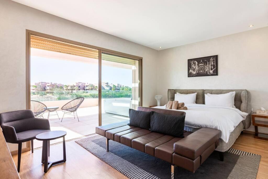 Escape To Luxury: 4 Bedroom On Golf Course * Marrakesh