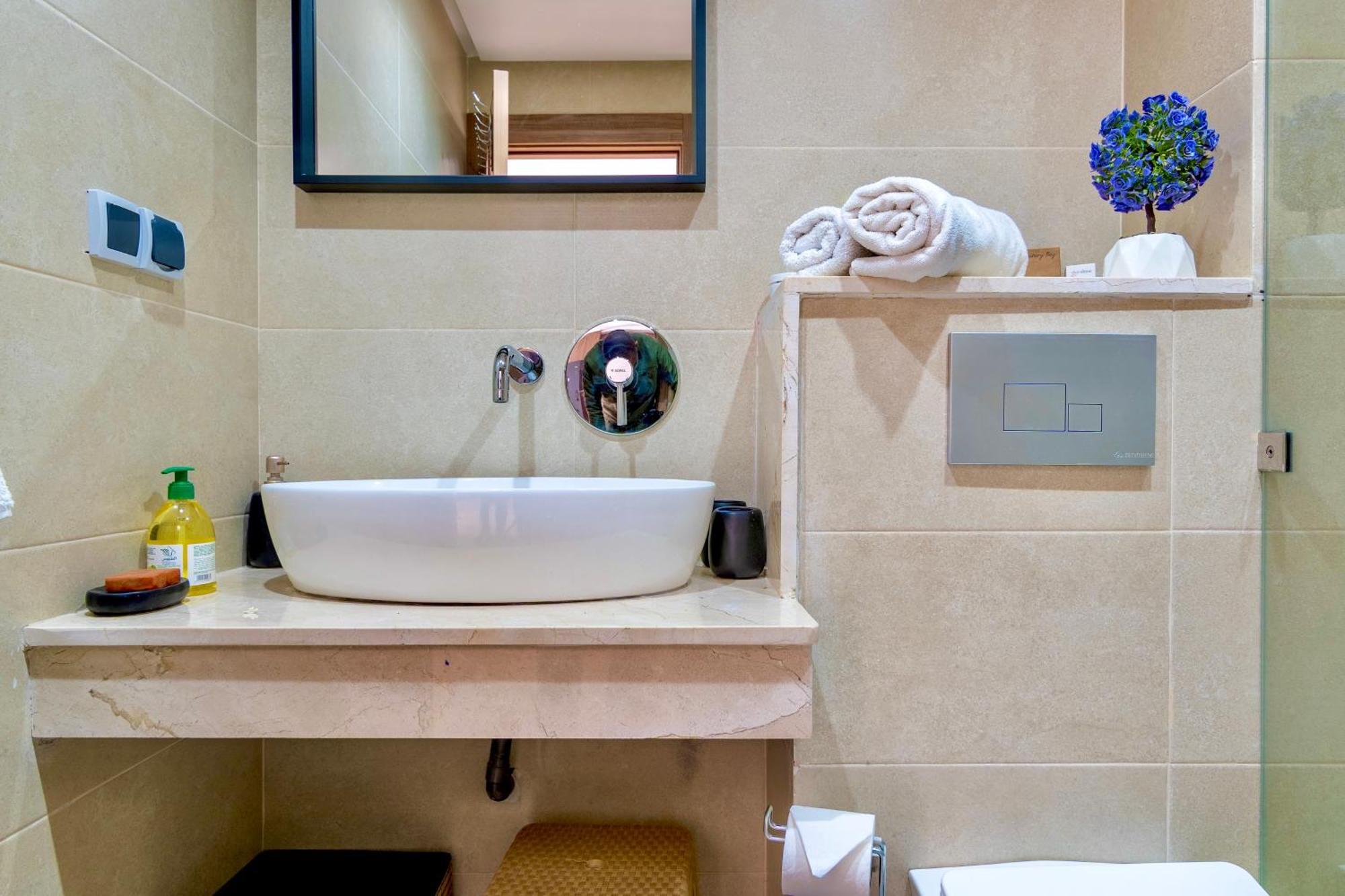 Appartement Pearl Suite: King Bed, Pool Joy *