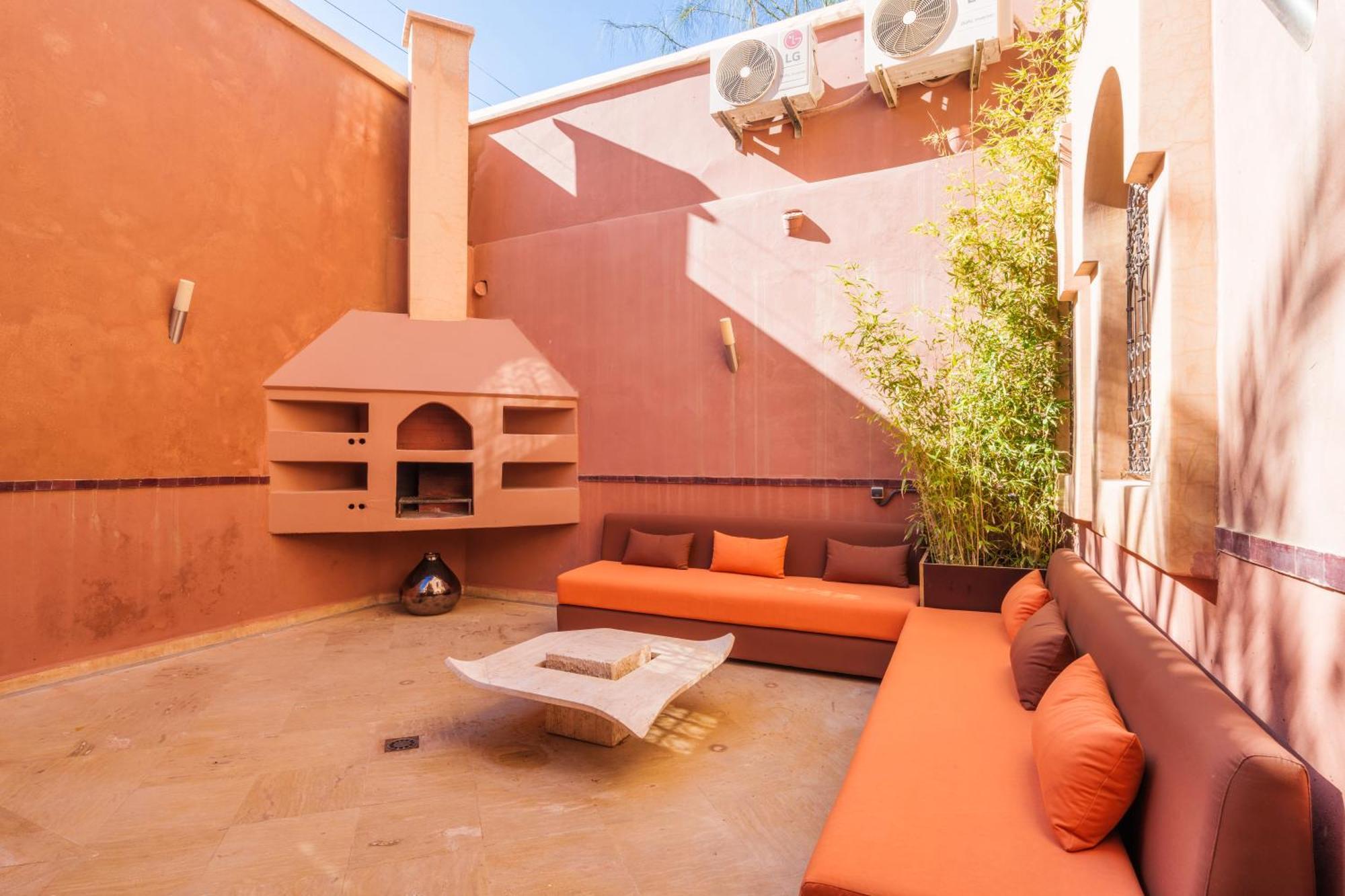 Ushuaia La - Centre Marrakech Bed & Breakfast 3*