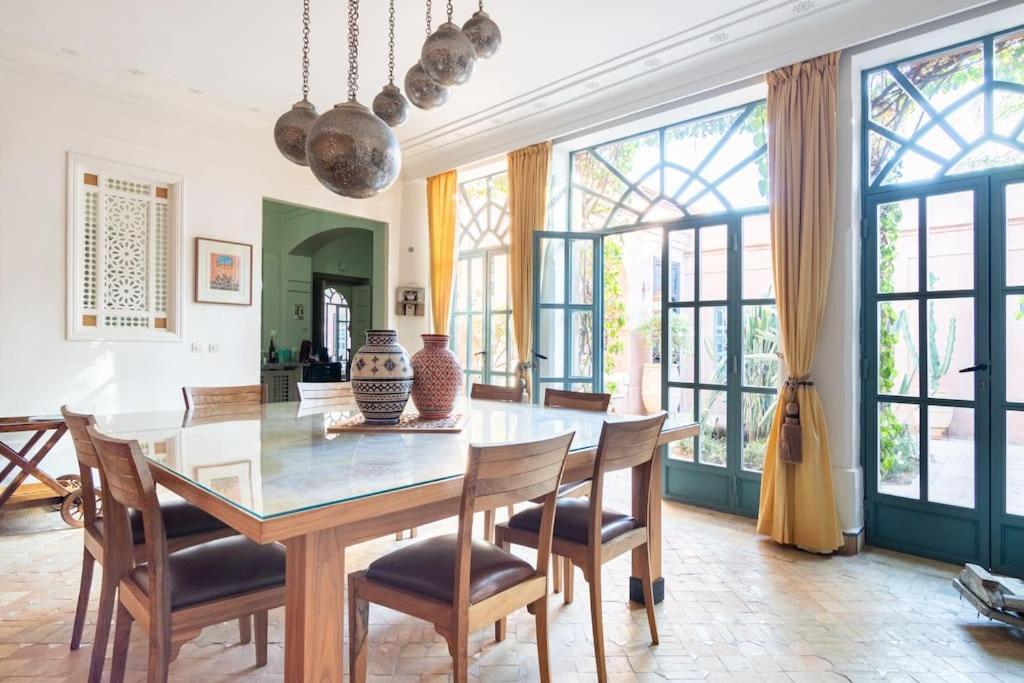 Pauline With Private Pool & Garden, Service And No Insight. Villa