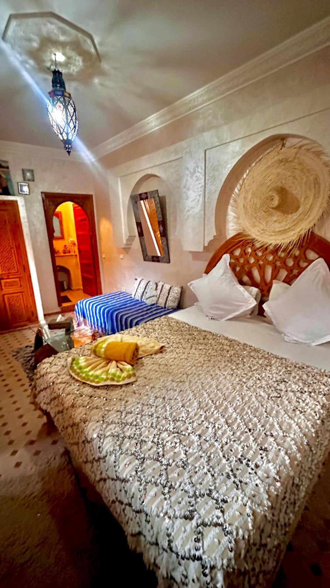 Jenan Adam Guest house