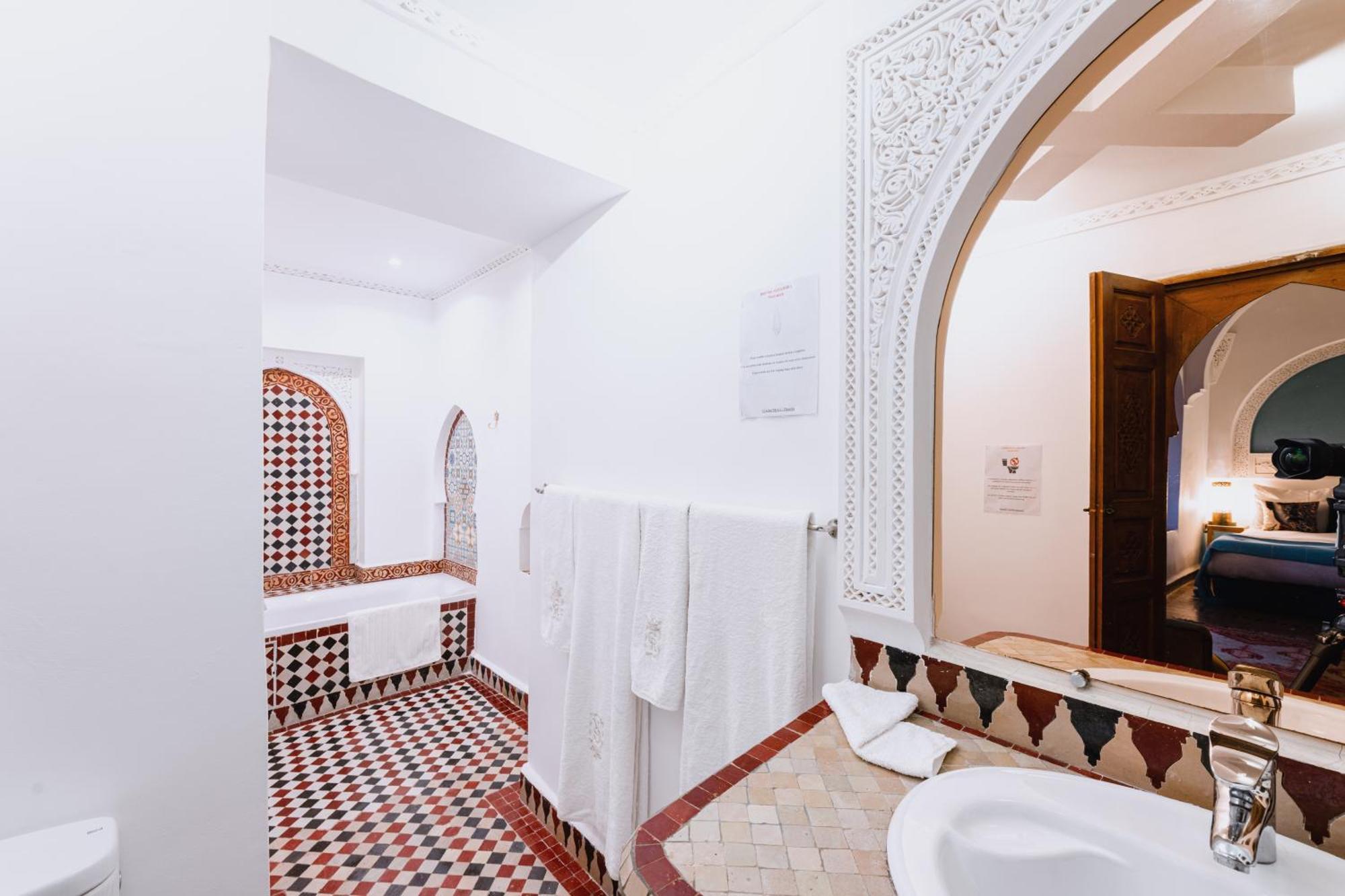 Riad Dar Alhambra 4*