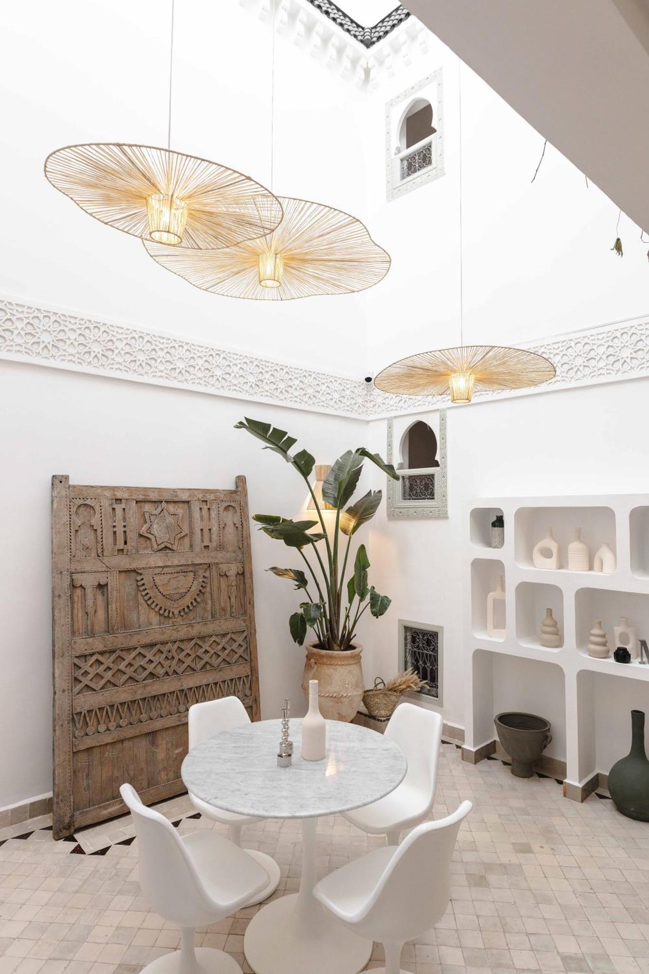 17-m - Marrakech Couette-café *