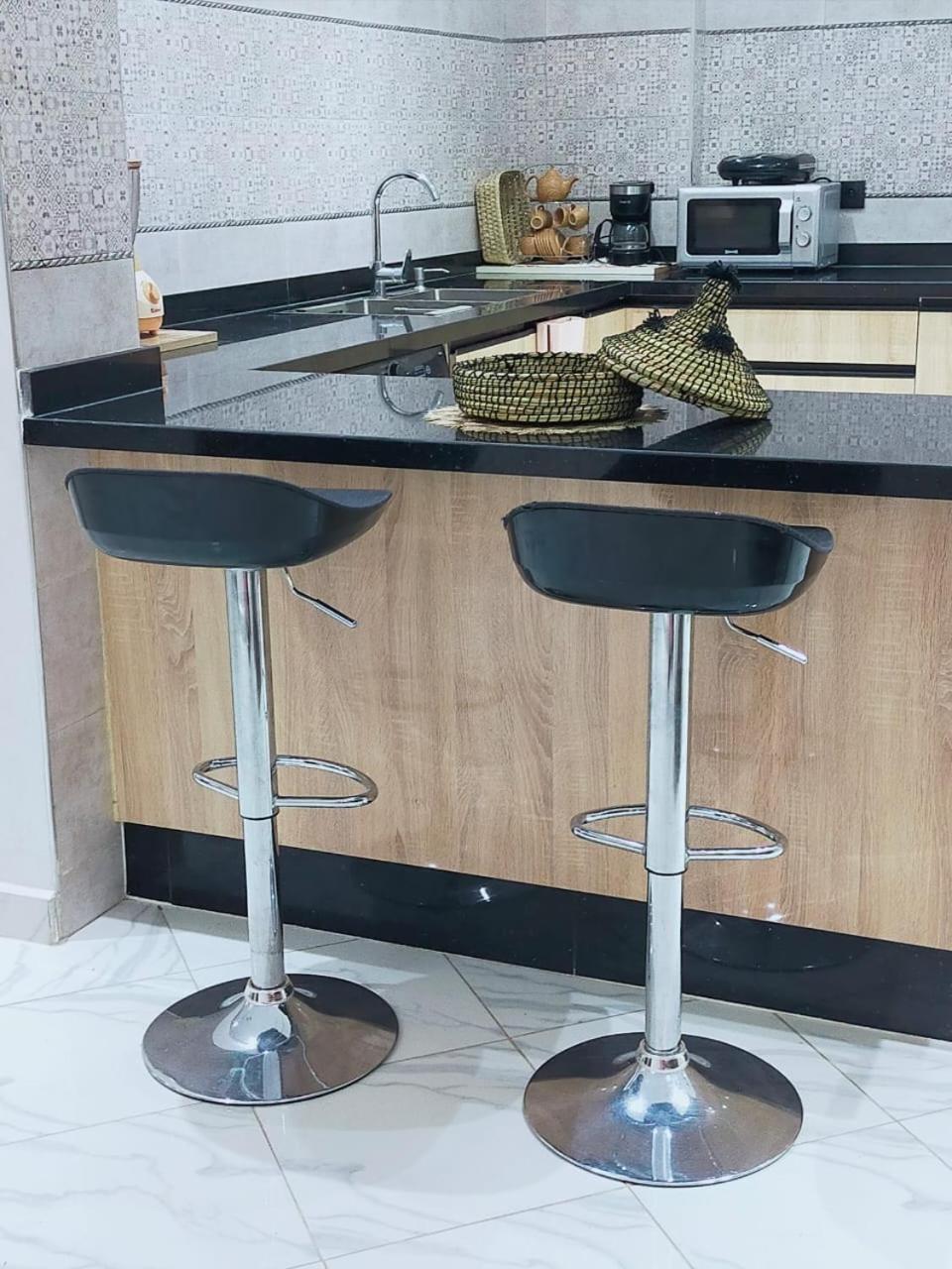 Appartement De Luxe A 7 Min De Centre De A Petit Prix Pour Passer Un Agreable Sejour