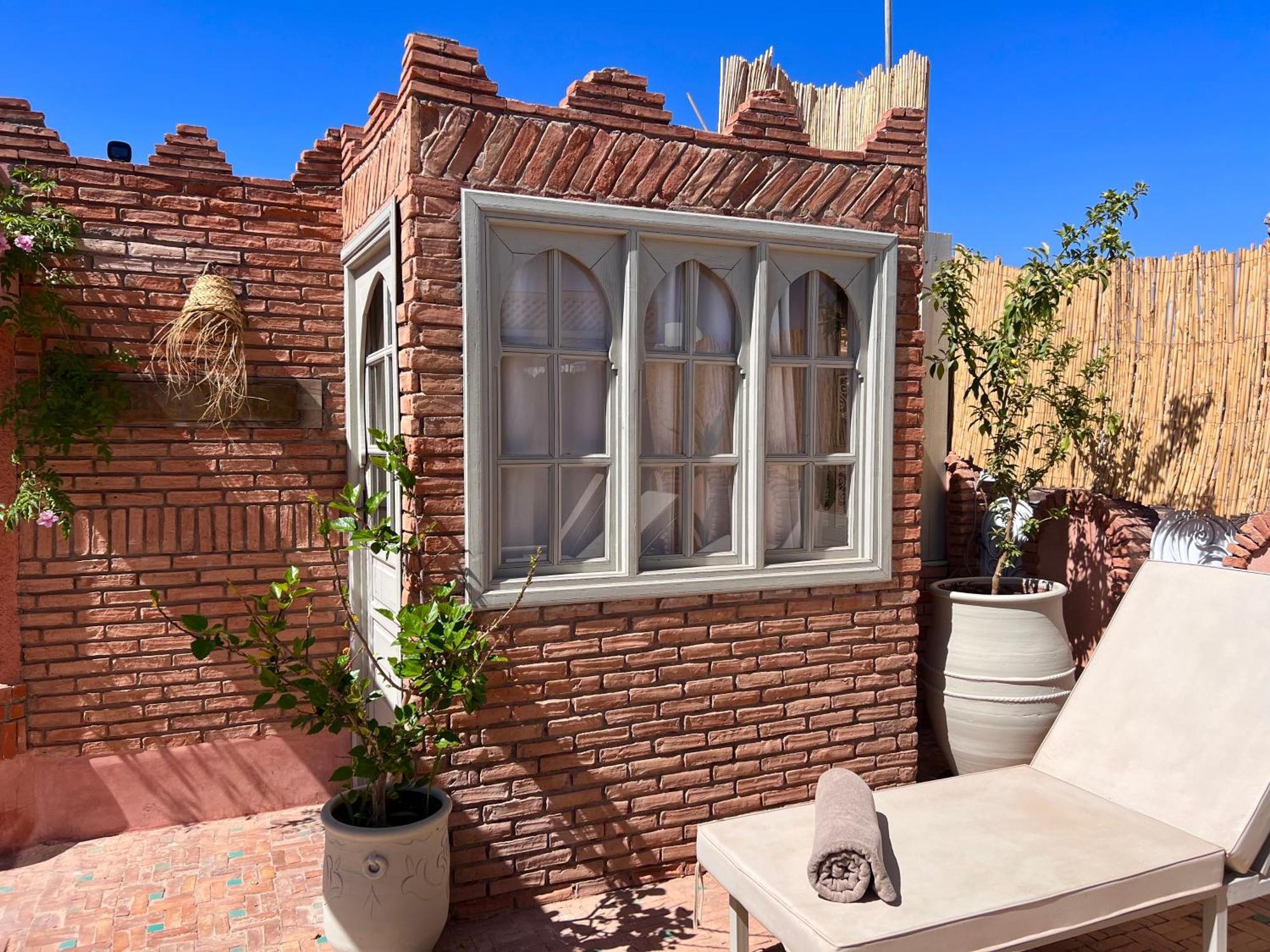 Riad Azad &