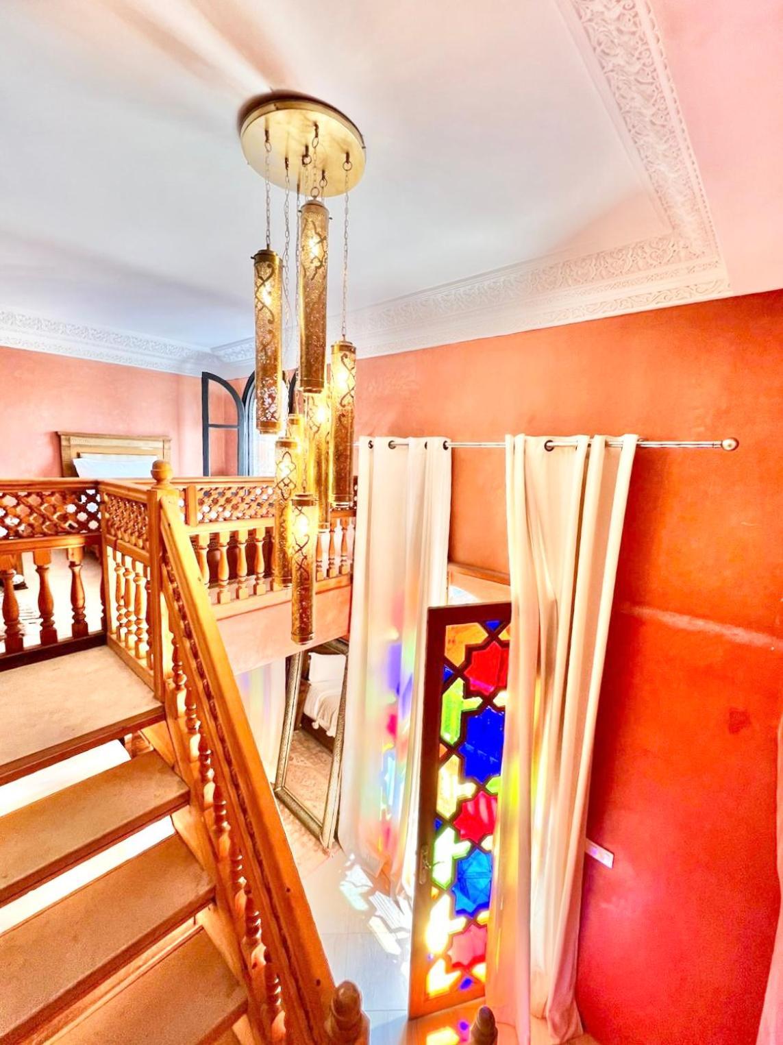 Riad Azad &