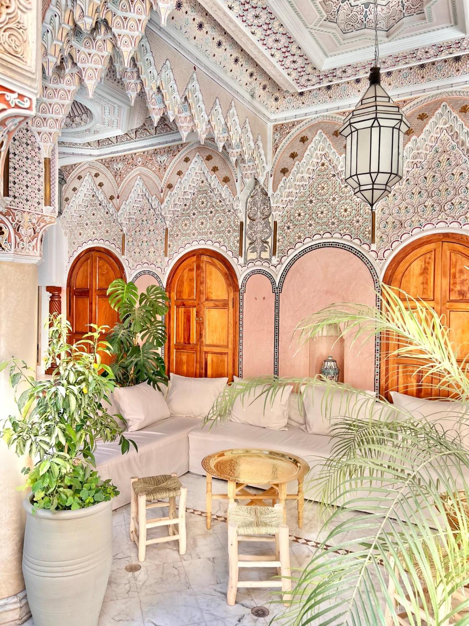 Riad Azad &