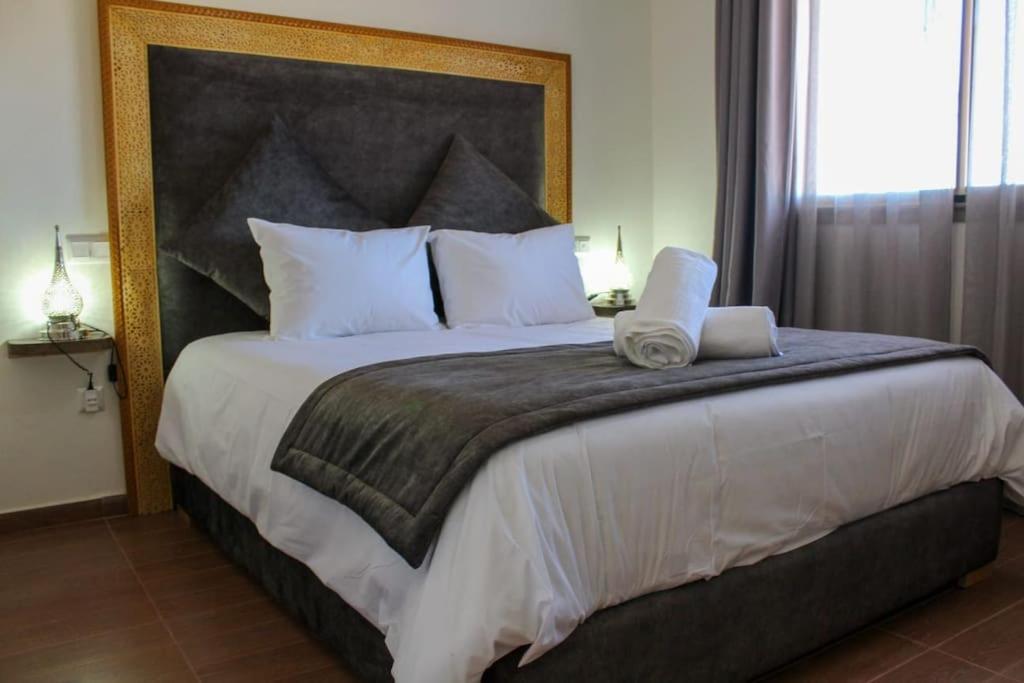Spacieux Appart Tout Confort Avec Piscine Et Jardin Apartment Marrakesh