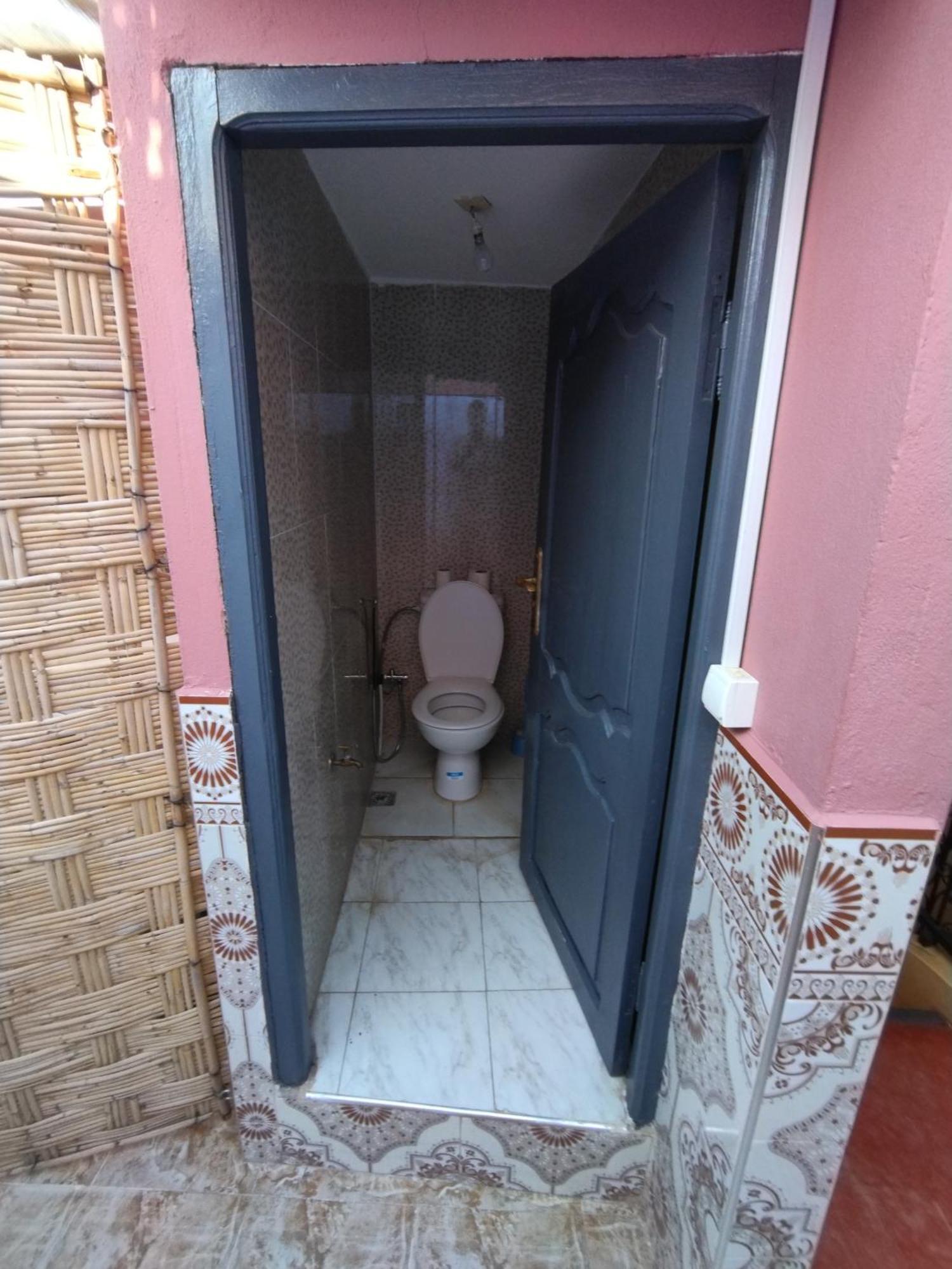 Kesh Apartment *