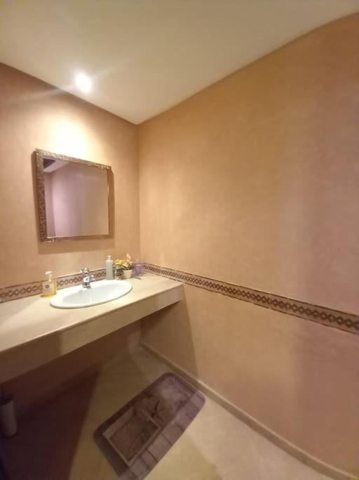 Appartement Perle Rose De Gueliz- Services All-inconciergerie