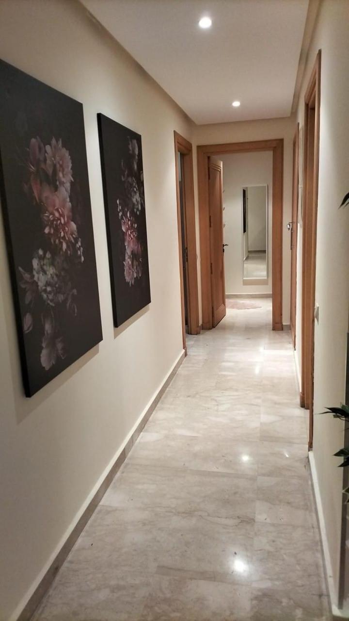 Appartement Beautiful, Great Equipped 122 M Near Majorelle Garden And Gueliz With Pool Views And A Large Balcony And Terrace