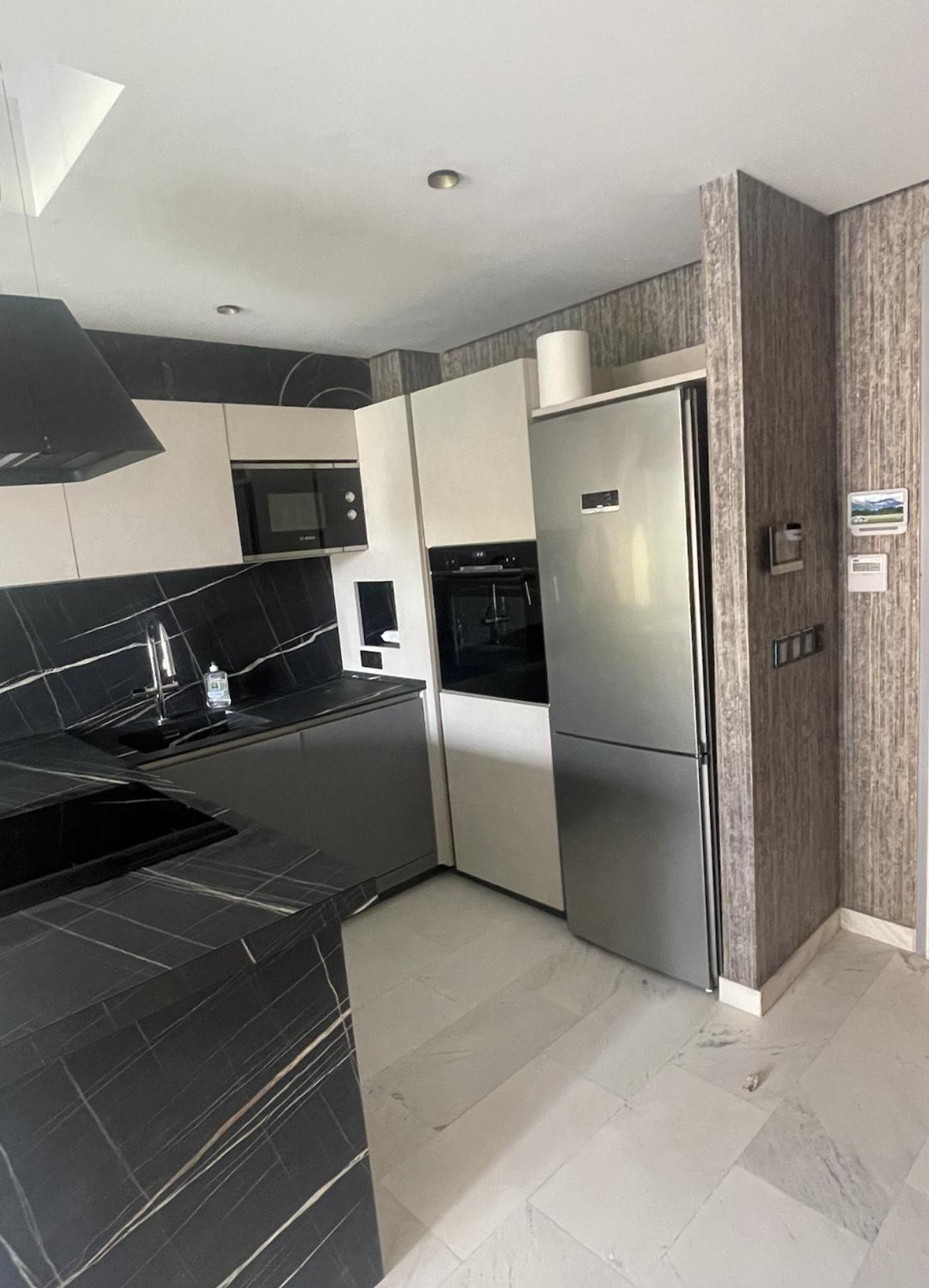 Appartamento Luxueux 2 Pieces Familiale Avec Piscine Centre