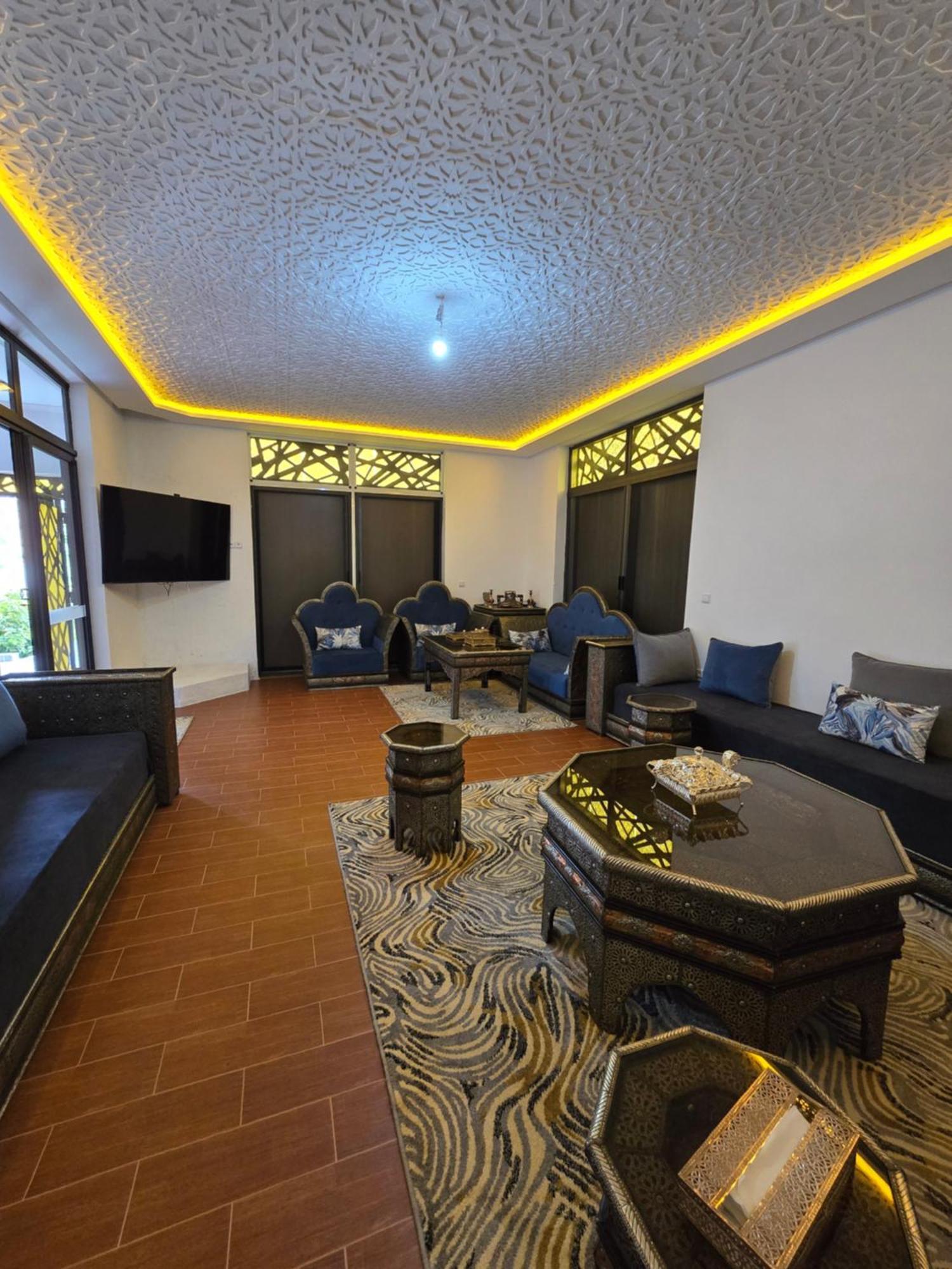 Luxueuse Tedili Mesfioua Villa