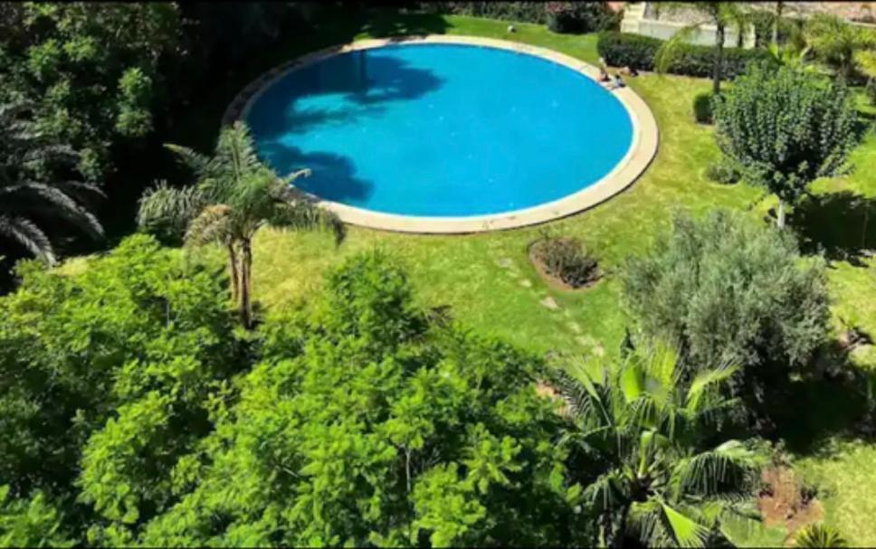 De Luxe Avec Piscine, Hivernage *