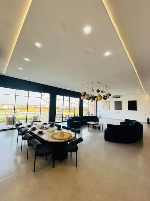 Villa Somptueuse Avec Paddle, Hammam Et Wi-fi