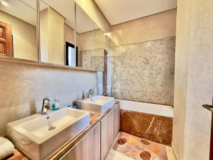 Luxury In Marrakech Villa *