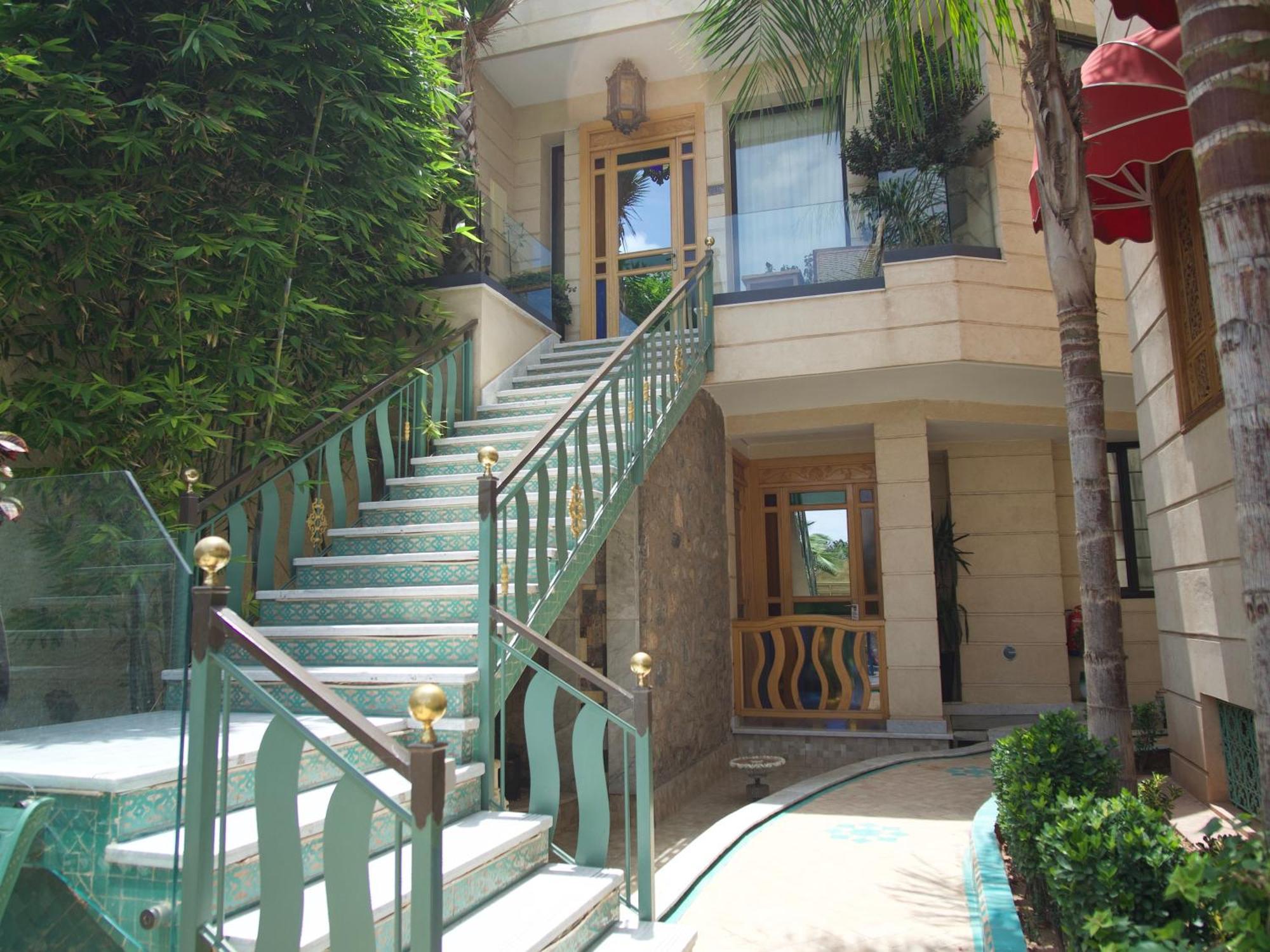 Sillage Palace 5*