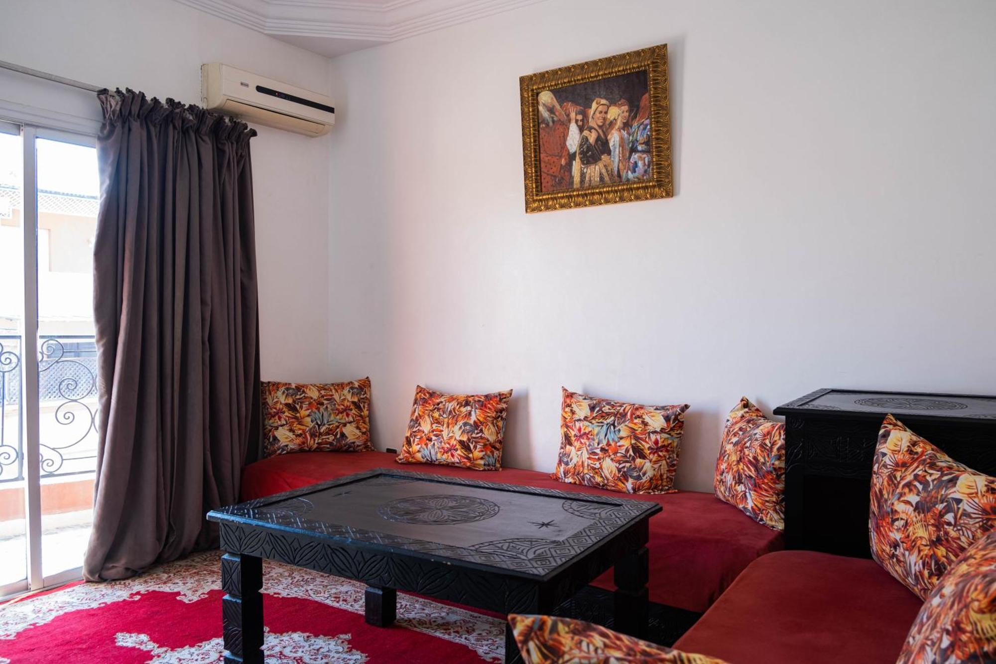 Apart Larbi Marrakesh