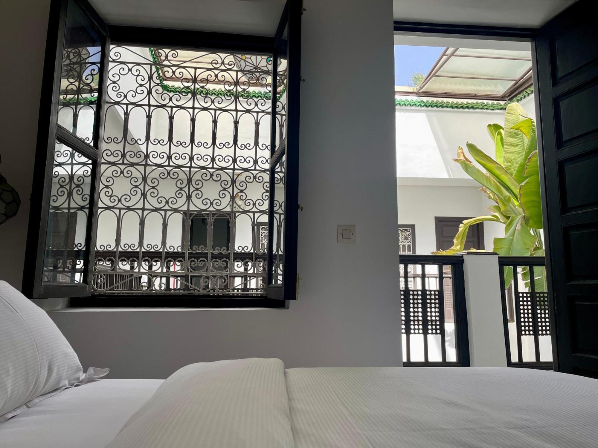 Bed & Breakfast Awatif Le 36 3*