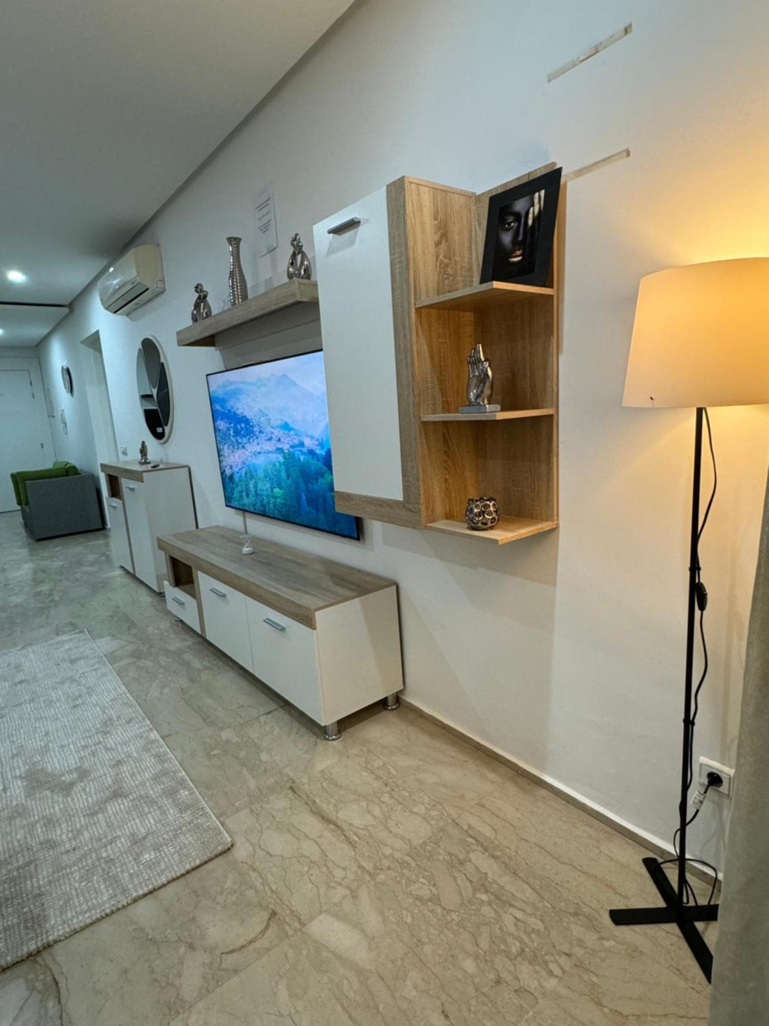 Fresh Modern Flat With Spacious And Bathroom Appartement *