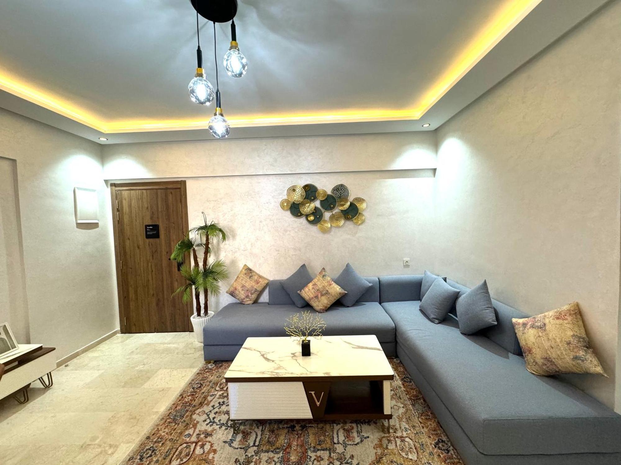Centre Gueliz Avec Balcon Vue Piscine Appartement Marrakesh