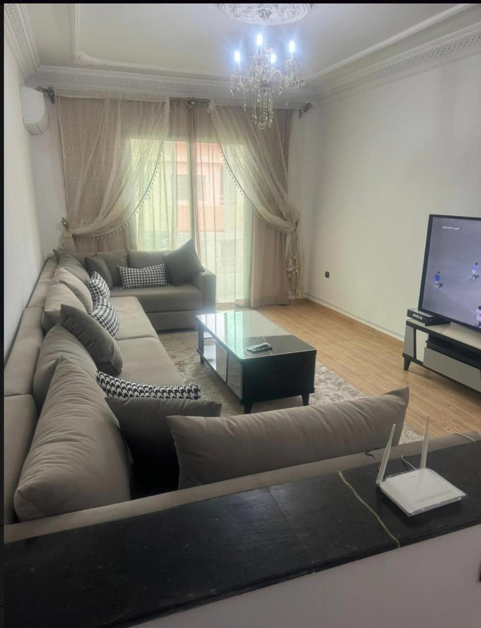 Charming Two-bedroom In Gueliz *