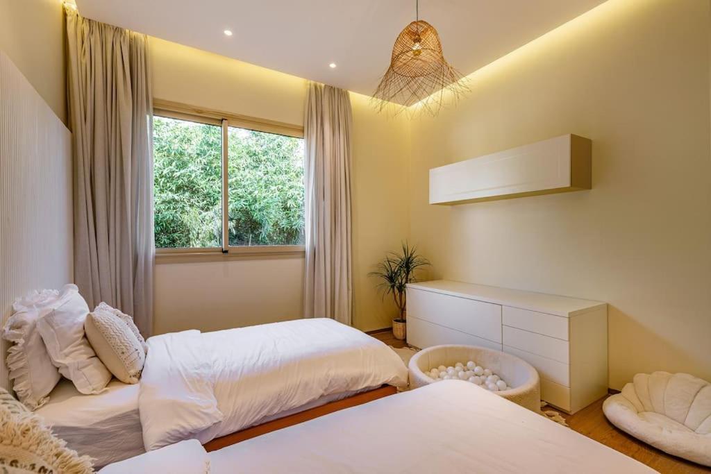 Villa Bahamas , Luxe Et Elegance & Piscine Chauffee, Jacuzzi *