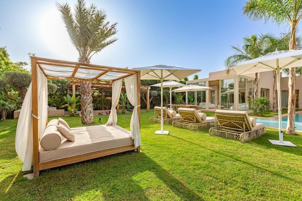 Villa Bahamas , Luxe Et Elegance & Piscine Chauffee, Jacuzzi
