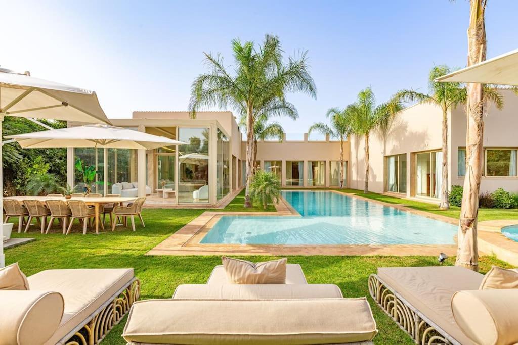 Villa Bahamas , Luxe Et Elegance & Piscine Chauffee, Jacuzzi