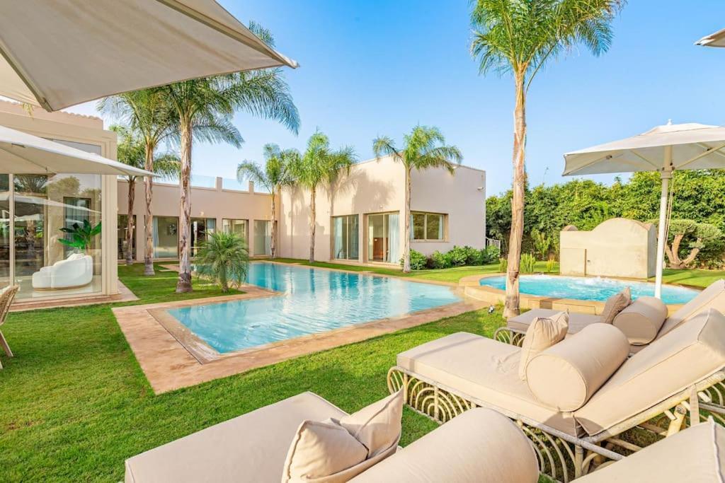 Villa Bahamas , Luxe Et Elegance & Piscine Chauffee, Jacuzzi