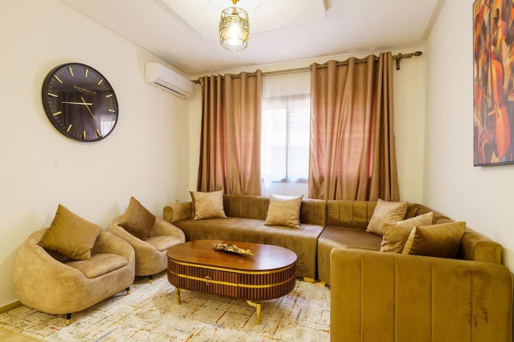 Luxury Cosy 2br Center Secure Parking Wifi Appartement *