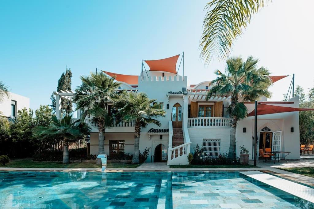 La D'oz Pour 12 Personnes Golf Amelkis Villa Marrakesch