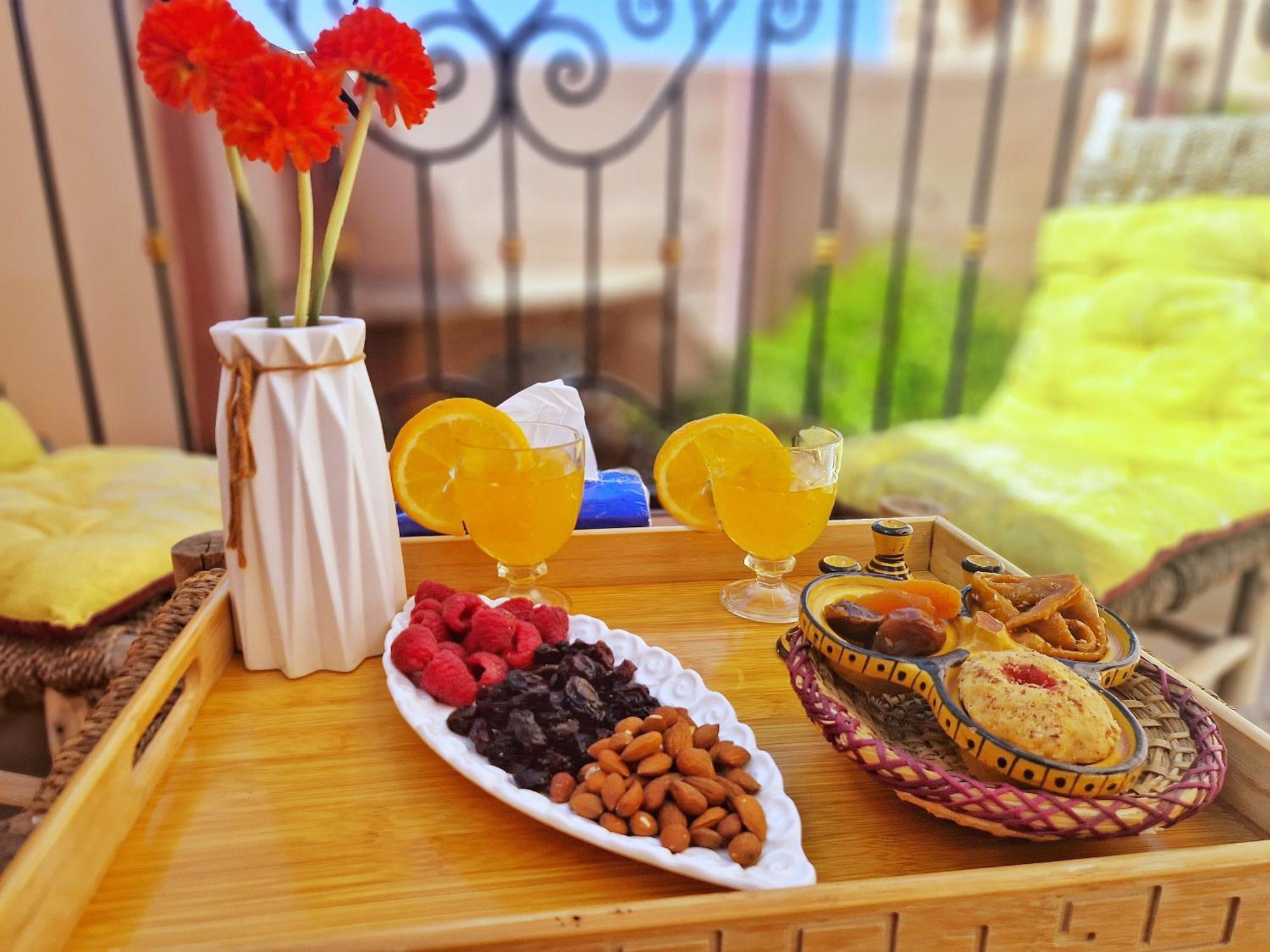 Appartement Oranger Family House Center, Private Large House, Terasse Garden View, Free Parking Marrakesh