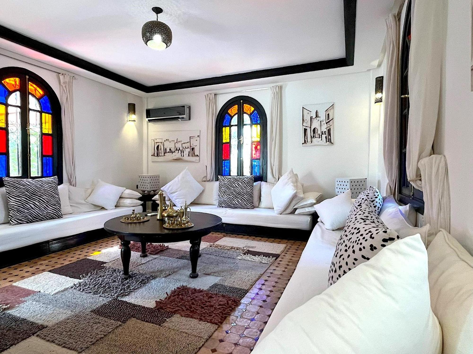 Palais Ona Villa