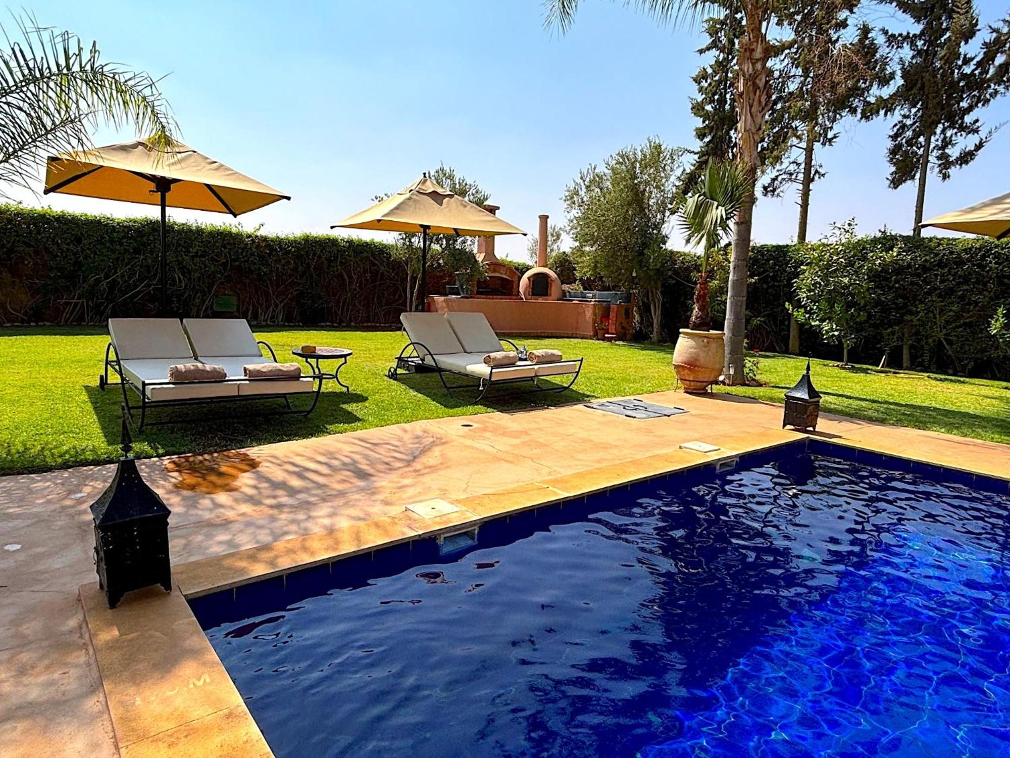 Palais Ona Villa *