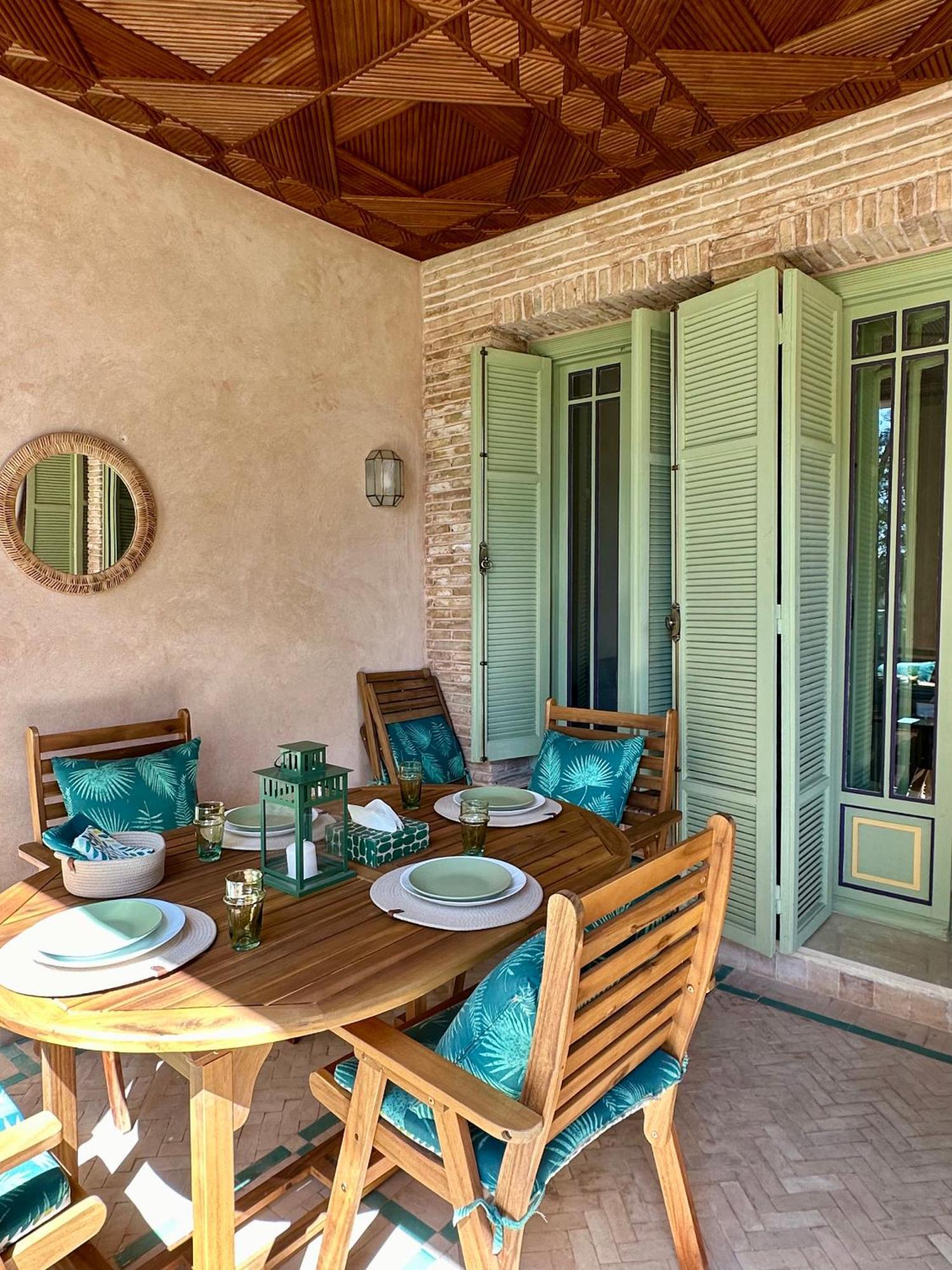 Somptueux Jardin & Piscine - Hivernage Appartement *