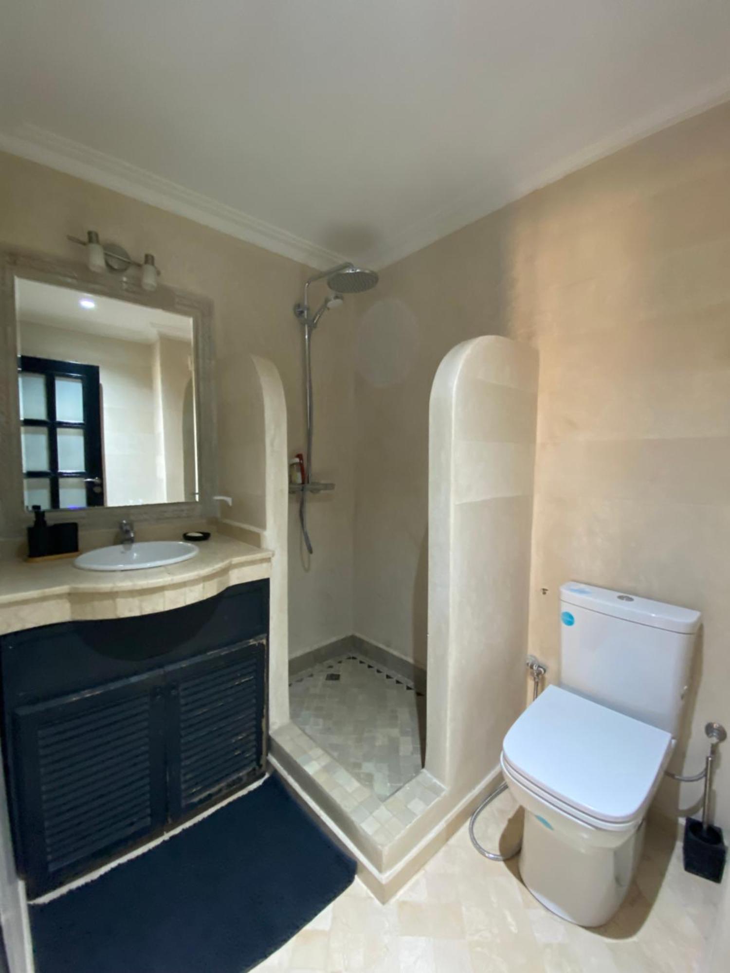 Appartement 1 *