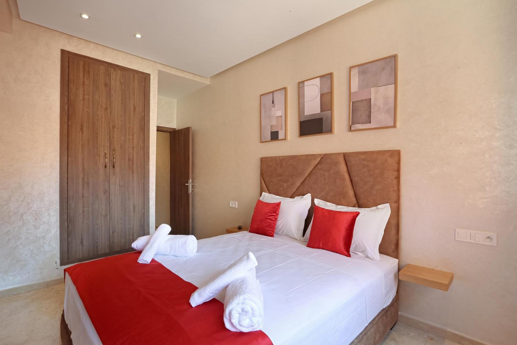 Apartment Elegant Et Securise Au Centre De Marrakech Marrakesh