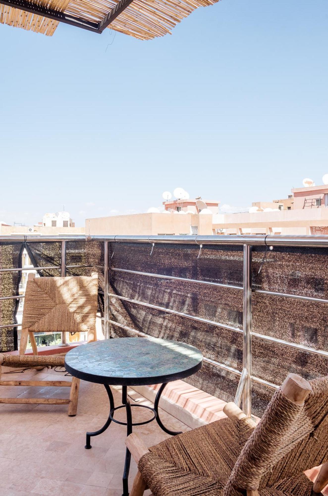 Large Stylish Gueliz With Pool Access Apartment Marrakesch