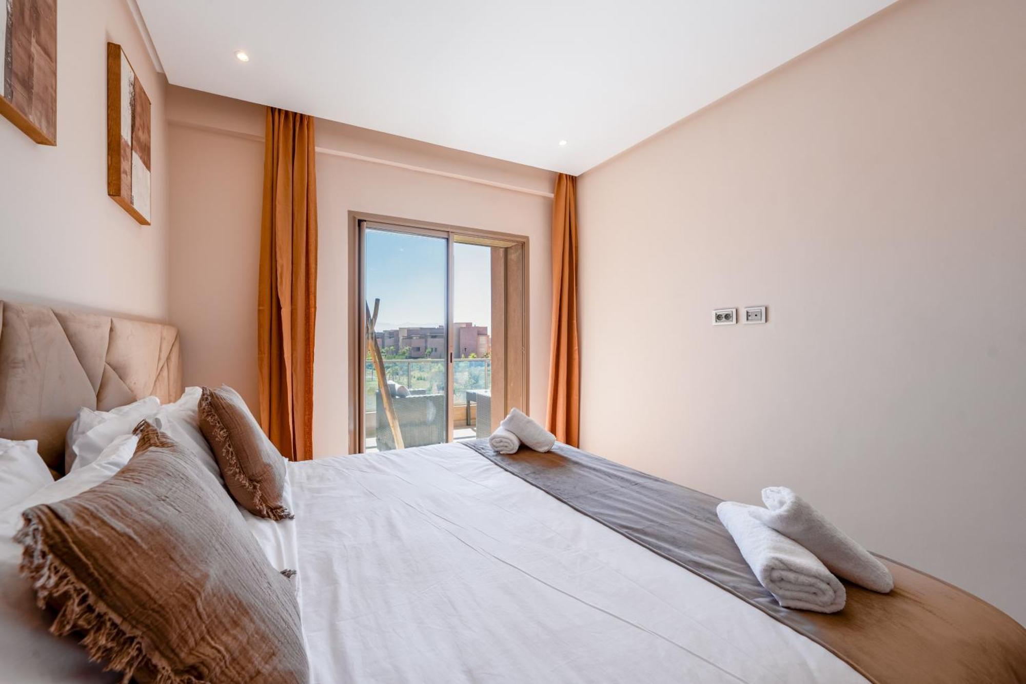 Cute And Modern In Prestigia Appartement