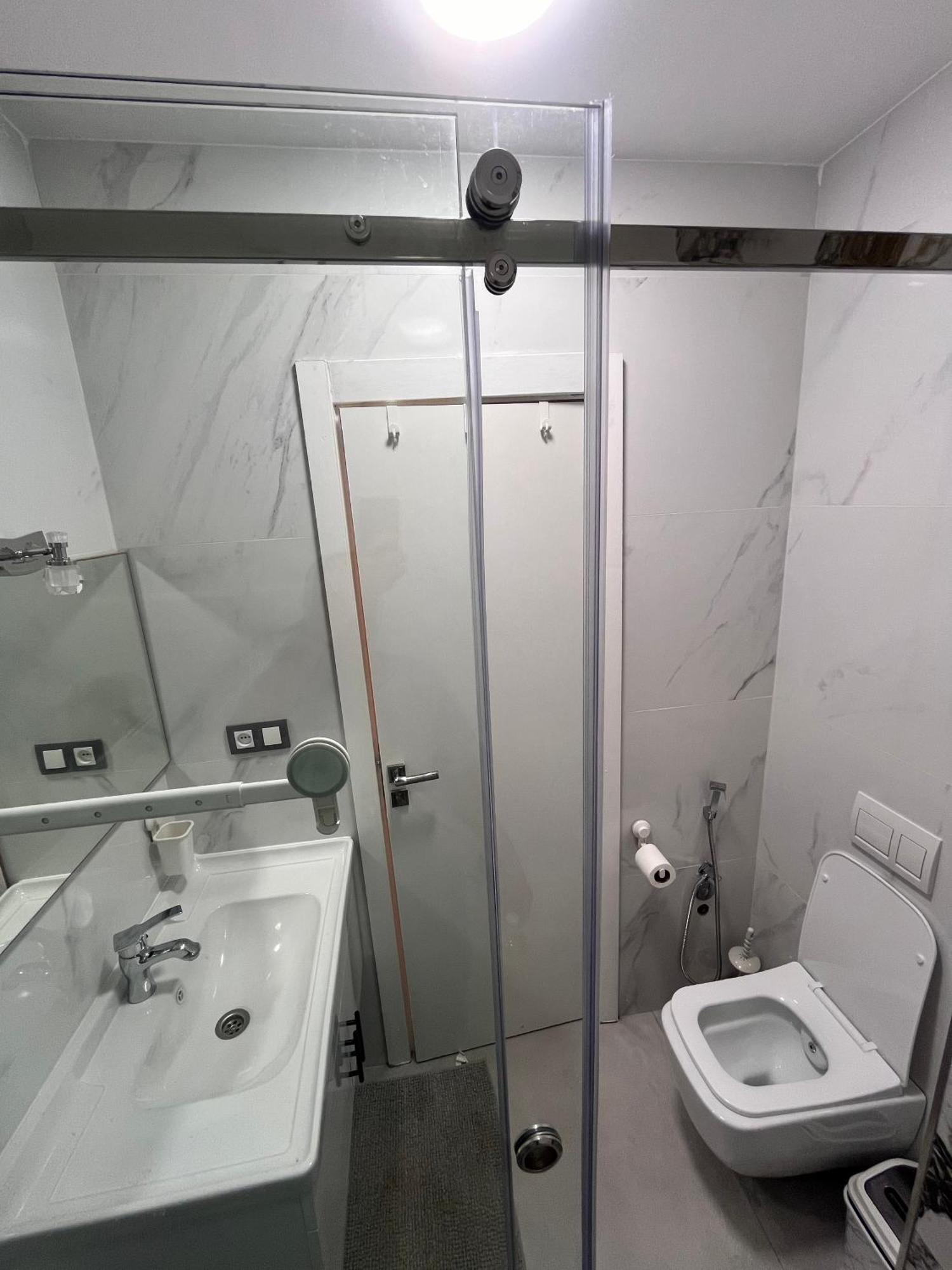 Renove Avec Style Et Parking Surveille