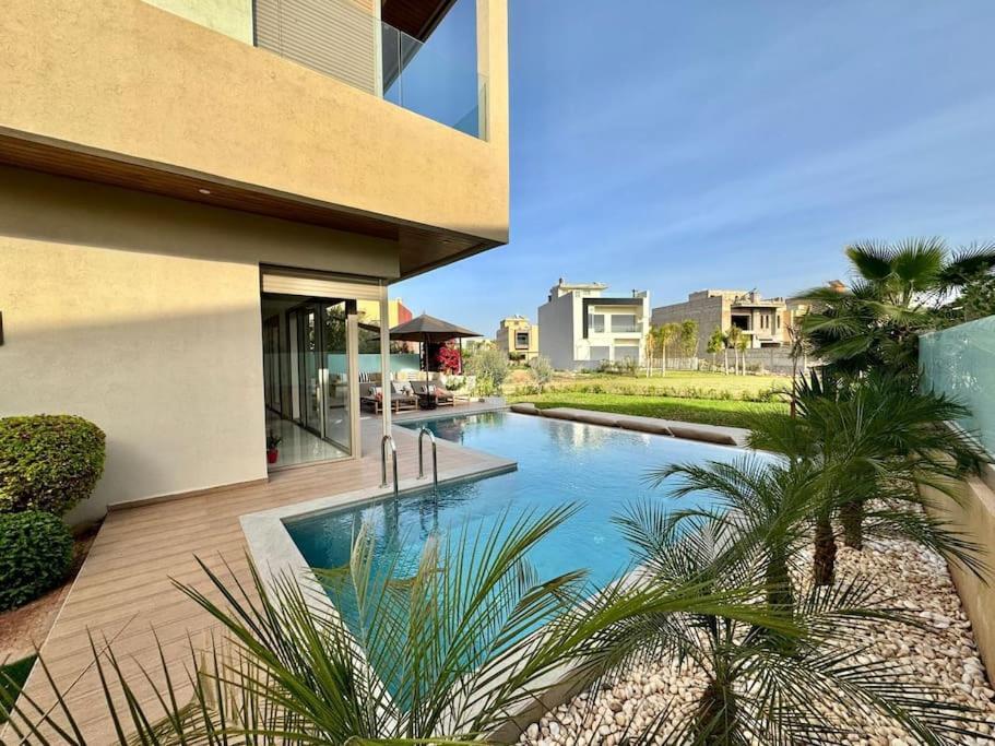 Tres Belle Sur Golf Piscine Vue Sur L Atlas Villa