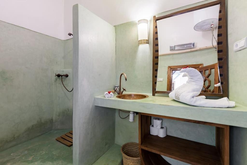 Petit Pouce 40m2 In Der Medina Mit Terrasse Marrakesh