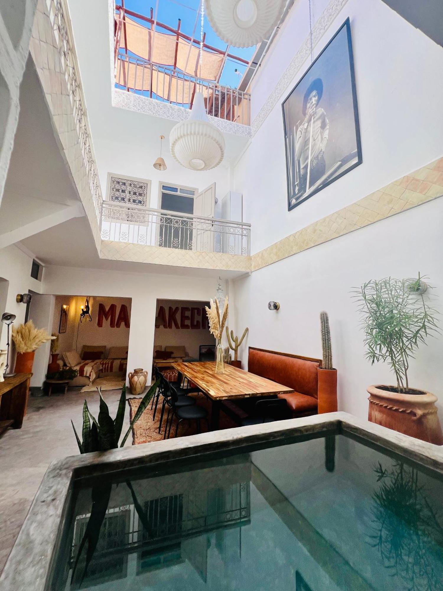 Prive, 5 Casa vacanze
