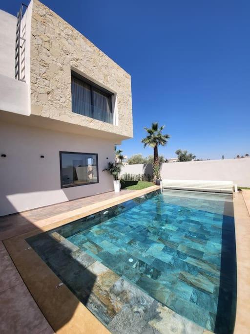 Luxe&cozy Piscine Prive 20 Min Du Centre Villa